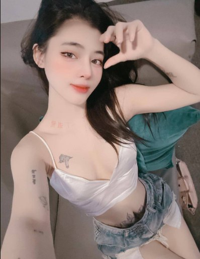 Mil Nhắng ( Miu Miu ) Dj Có Tiếng Lên Show Bướm 